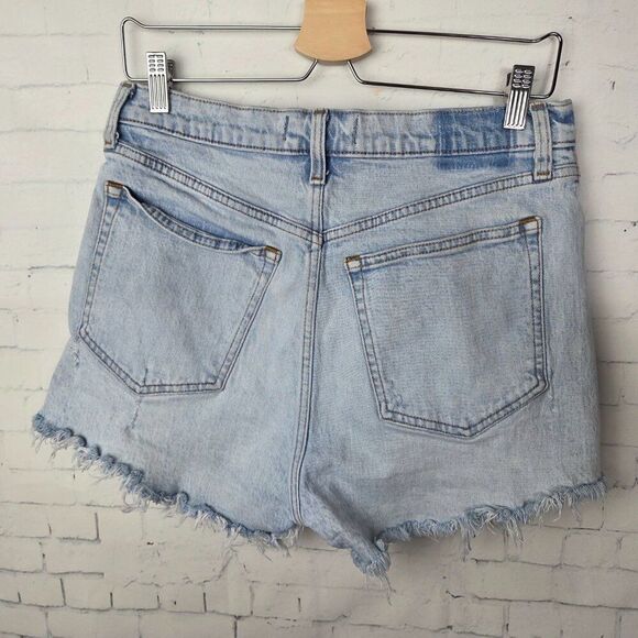Abercrombie & Fitch The Mom Short High Rise Curve Love Size 10 / 30 Distressed - Picture 5 of 7